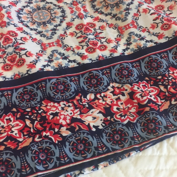 Dress - Picture 4 of 5